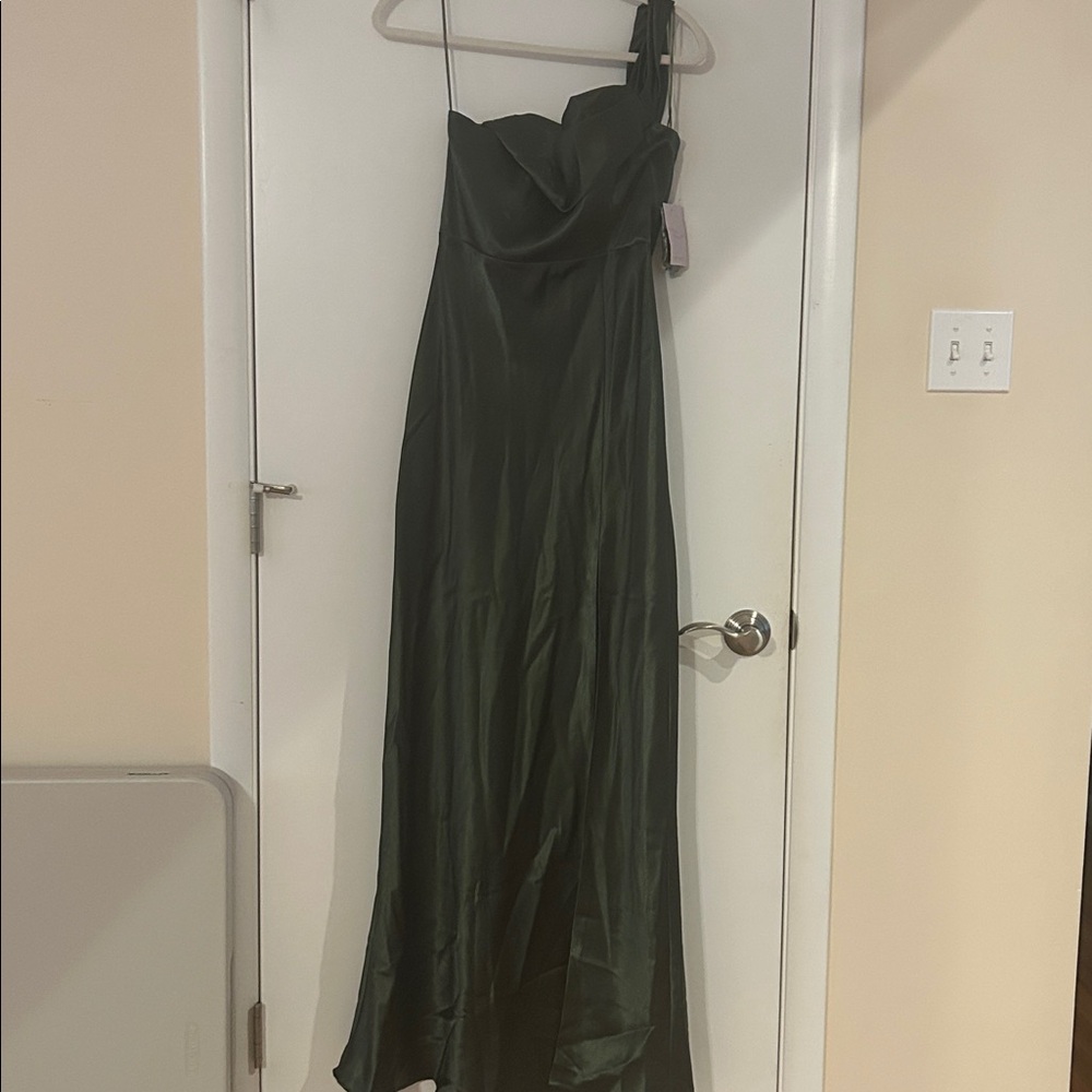 Elegant Dark Green One-Shoulder Gown with optional spaghetti straps